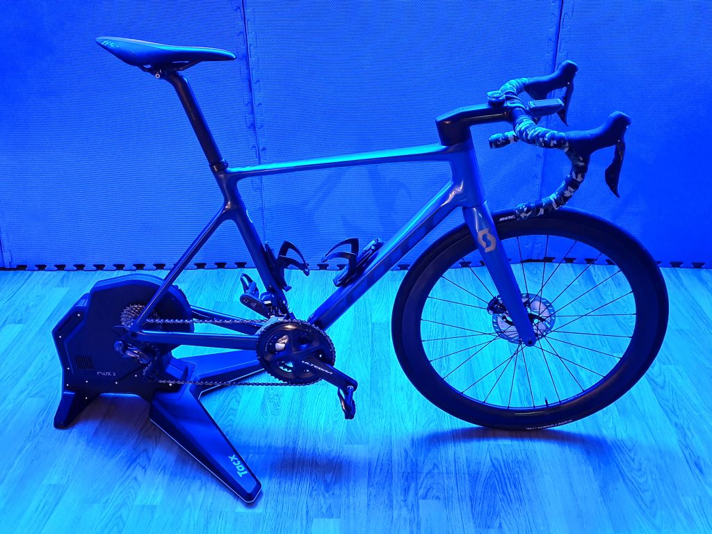 review tacx flux 2